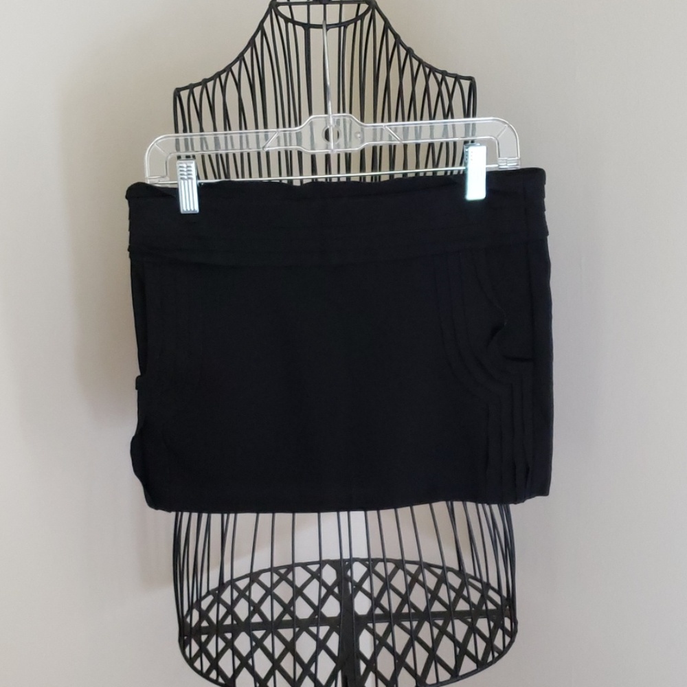 Diane Von Furstenberg Black Mini skirt 4